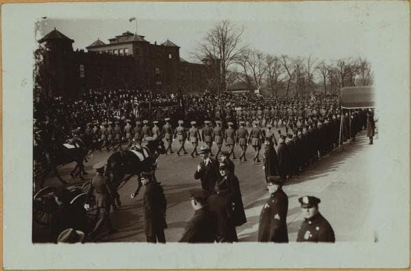 Celebrations - Parades - Municipal Events - Army Day Parade., 1925