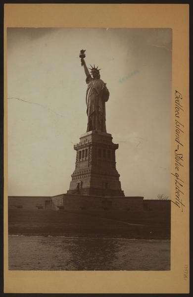 Islands - Bedloe's Island - [Statue of Liberty - Old Fort Wood.], 1905