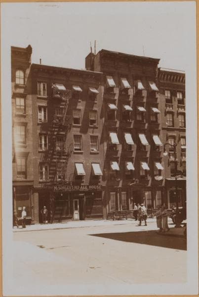 Manhattan: 7th Street - 3rd Avenue, 1934–1937