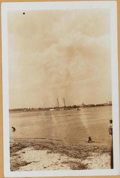 Brooklyn: Marine Park - west side - Gerritsen Creek, east., 1935; 1935-06-23