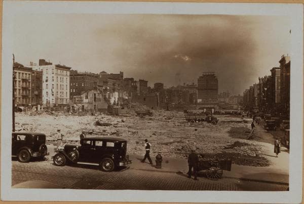 Manhattan: Forsyth Street - Canal Street, 1930