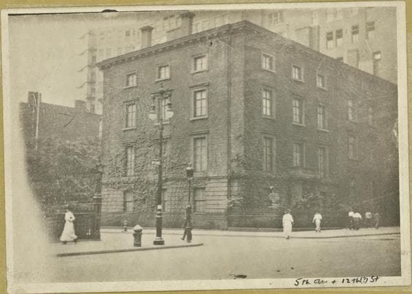 Manhattan: 5th Avenue - 12th Street