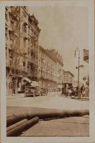 Manhattan: Houston Street (East) - 1st Avenue, 1932