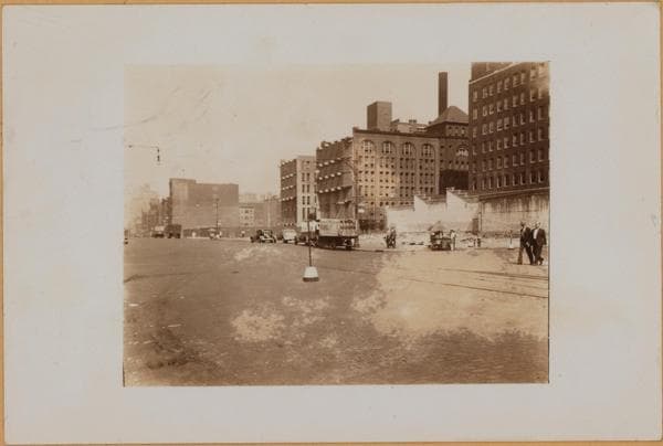 Manhattan: 10th Avenue - 14th Street, 1933–1935