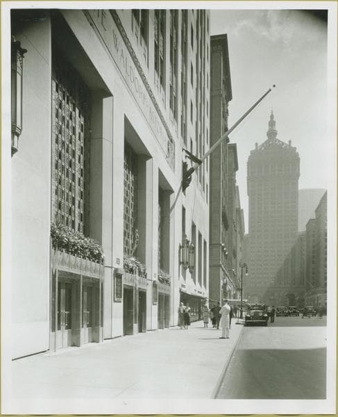 Park Avenue #301 - 45th Street - 50th Street, 1930–1940
