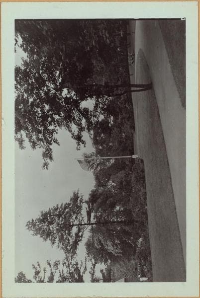 Richmond: Barrett Park - [Barrett Park Menagerie.], 1937