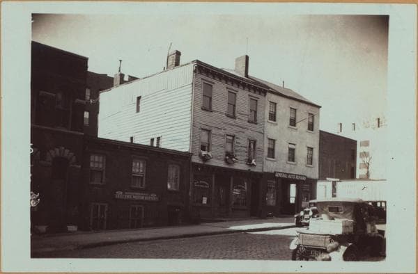 Manhattan: Broadway - 131st Street (West), 1932