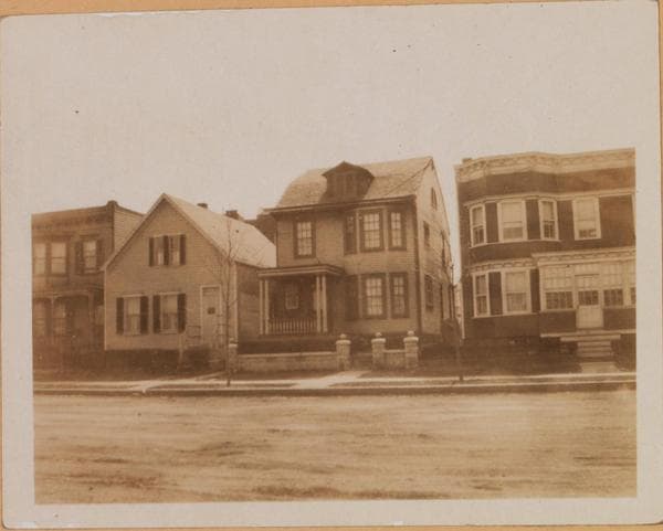 Brooklyn: Elderts Lane - Glenmore Avenue