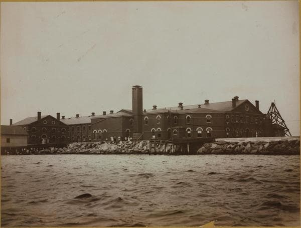 Islands - Hoffman Island - Hospital.