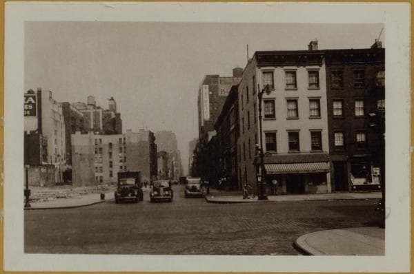 Manhattan: 25th Street - 10th Avenue, 1942