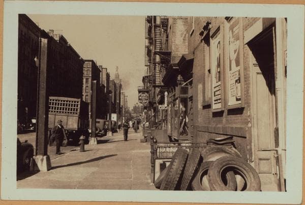 Manhattan: West Broadway - Houston Street (West), 1939
