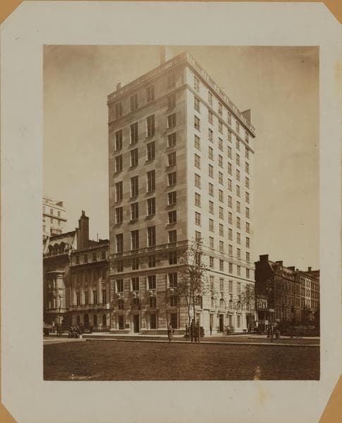 Manhattan: 5th Avenue - 83rd Street, 1925