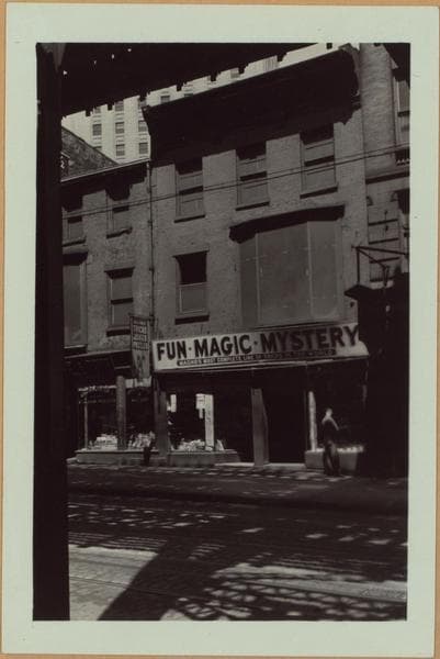 Manhattan: Park Row - Duane Street, 1941