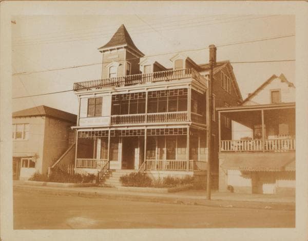 Brooklyn: Emmons Avenue - Ford Street, 1923–1933