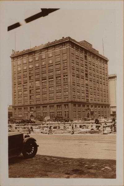 Manhattan: 10th Avenue - 15th Street, 1933