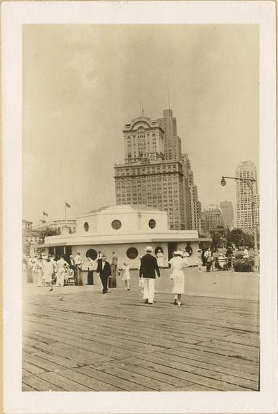 Manhattan: Battery Park Sea Wall and new ticket booth., 1936