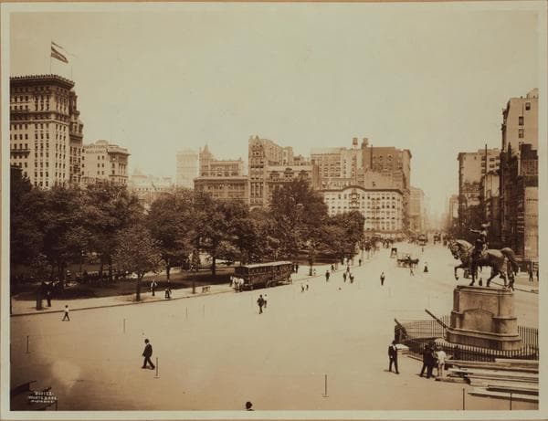 Manhattan: Union Square - 14th Street - [George Washington Statue.], 1902