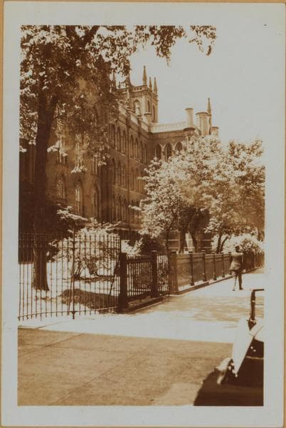 Manhattan: 69th Street - Lexington Avenue, 1937