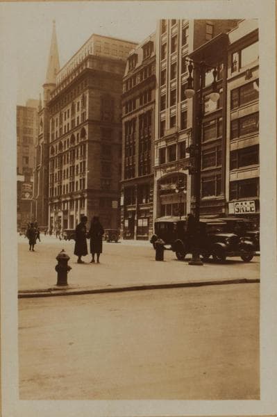 Manhattan: 5th Avenue - 31st Street, 1930