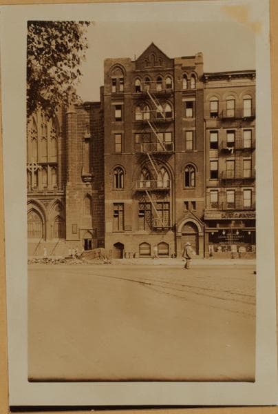 Manhattan: 2nd Ave. - 10th St., 1928