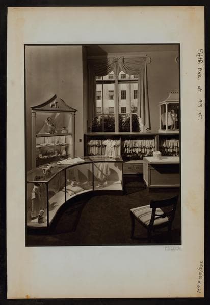 Manhattan: 5th Avenue - 49th Street