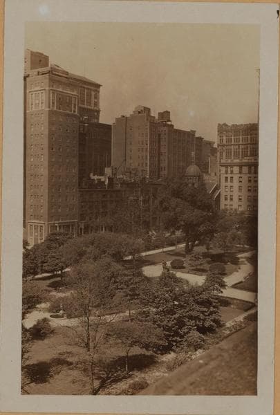 Manhattan: Gramercy Park South - Irving Place, 1928
