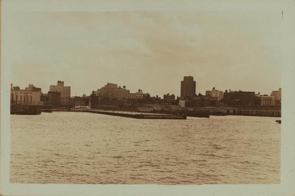 North (Hudson) River - Pier 32 of the North German Lloyd., 1932–1934