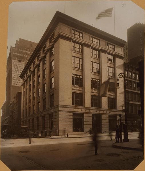 Manhattan: Broadway - White Street, 1920