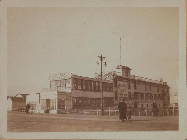 Islands - Coney Island - [Riegelmann boardwalk - Breakers Hot Salt Water Baths.], 1924