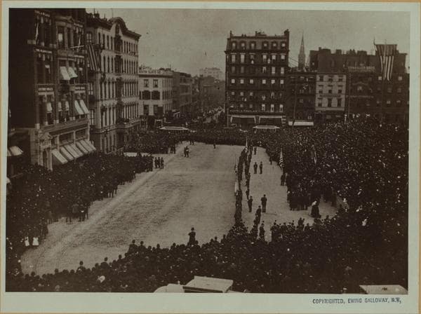 Celebrations - Parades - Municipal events - Decoration Day Parade., 1896