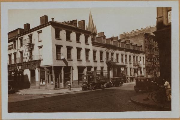 Manhattan: Grand Street - Wooster Street, 1933