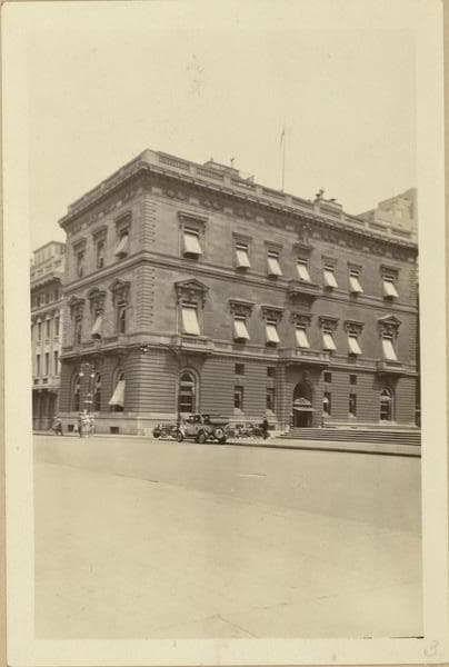 Manhattan: 5th Avenue - 51st Street, 1929–1932
