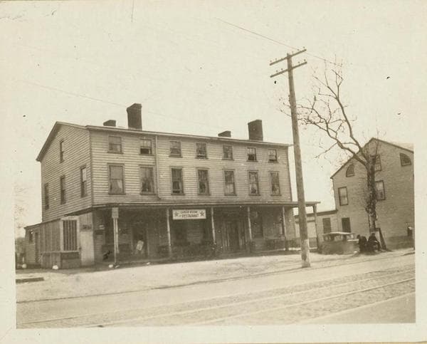 Queens: Jamaica Avenue - 212th Street, 1922–1925