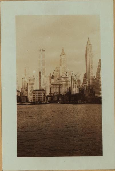 East River - Shore and skyline of lower Manhattan - South Ferry - Williamsburg Bridge - John Street - [Piers 16 to 11 and 9 to 6.], 1932–1935