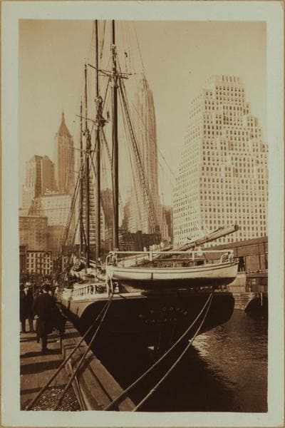 East River - Shore and skyline - South Ferry - Williamsburg Bridge - [Bank of Manhattan - 60 Wall Street Tower - American Sugar Refining Company.], 1933