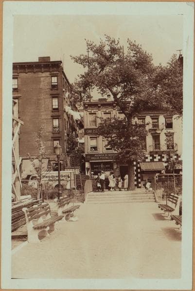 Manhattan: Mulberry Street - Bayard Street, 1935