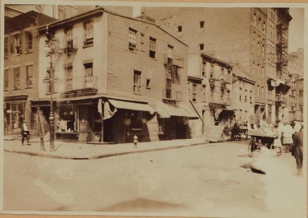 Manhattan: Thompson Street - Spring Street, 1922–1933