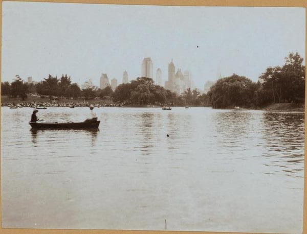 Manhattan: Central Park - The Lake., 1928–1940