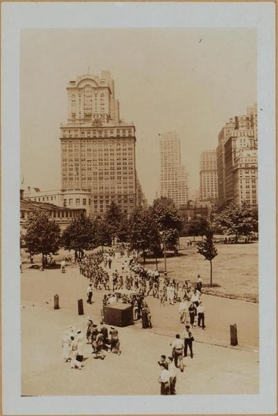 Manhattan: Battery Park - State Street [Northward from landing platform.], 1937