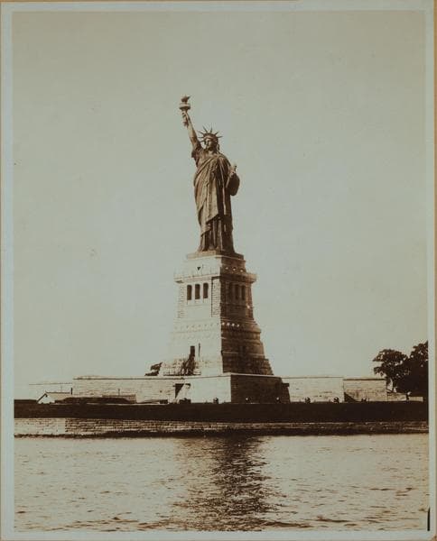 Islands - Bedloe's Island - Statue of Liberty.