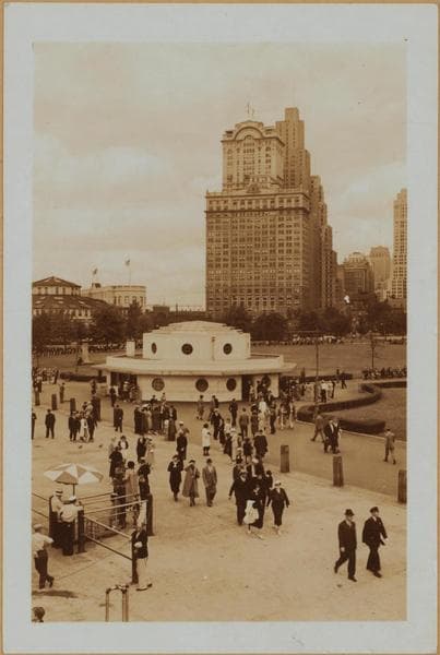 Manhattan: Battery Park - State Street [Northward from landing platform.], 1937