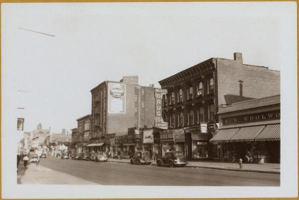 Brooklyn: Fulton Street - Arlington Place, 1942