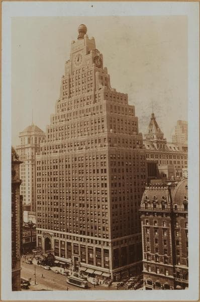 Manhattan: Broadway - 43rd Street (West), 1929–1935