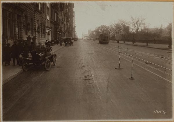 Manhattan: 59th Street - 6th Avenue, 1918–1919