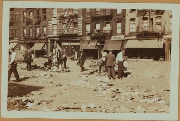 Occupations - Peddlers - Clothing., 1933–1935