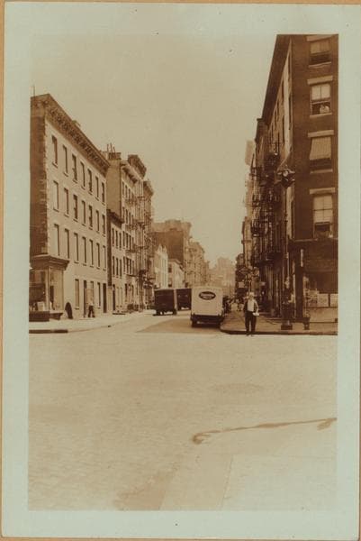 Manhattan: Perry Street - Hudson Street, 1937