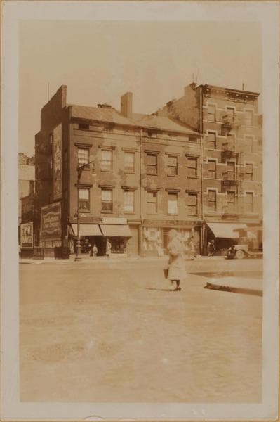Manhattan: 8th Avenue - 16th Street, 1927–1930
