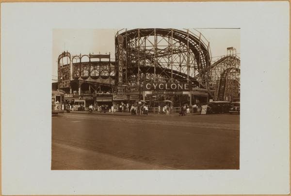 Brooklyn: Surf Ave. - 10th St. W., 1932