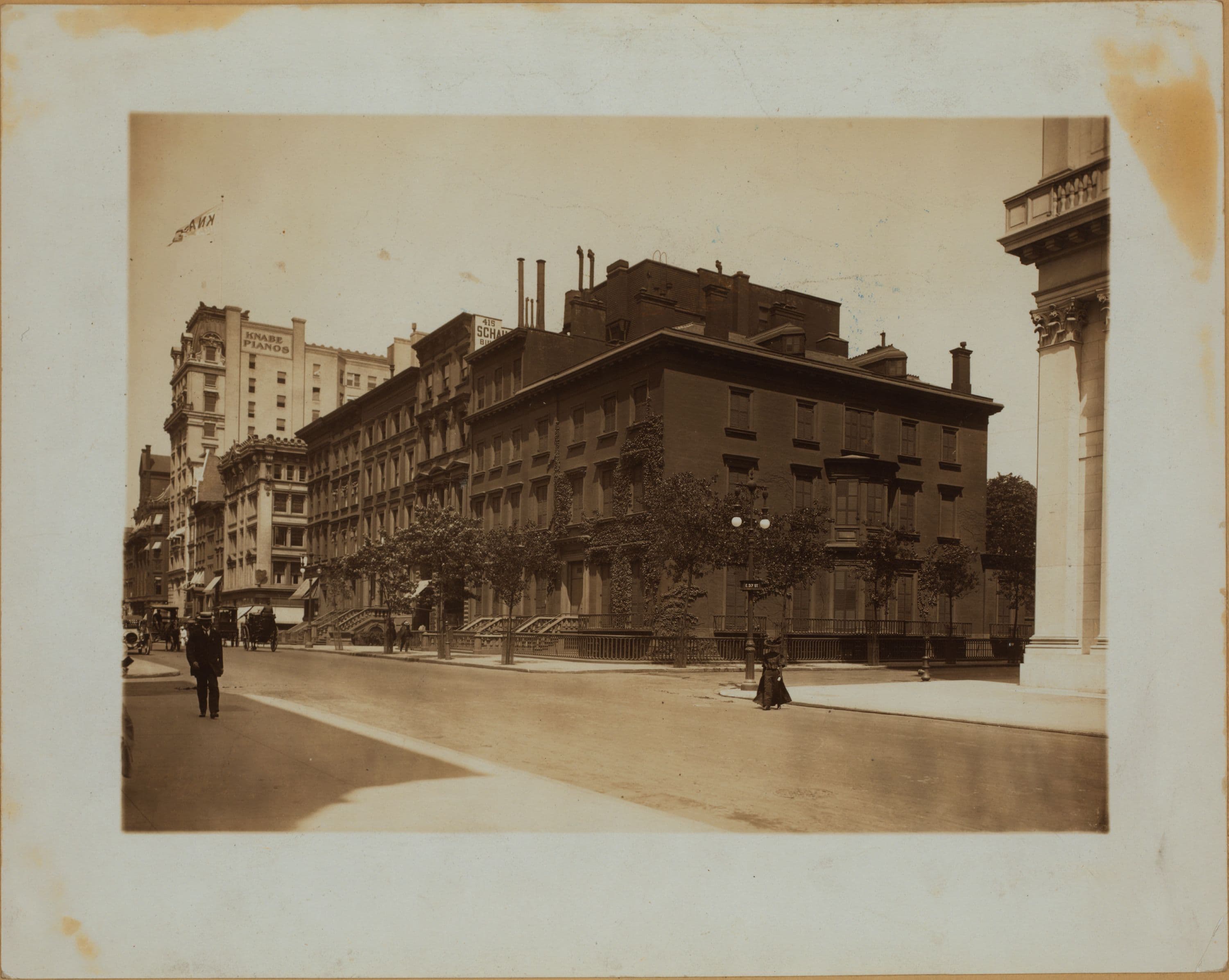 Manhattan: 5th Avenue - 37th Street, 1908