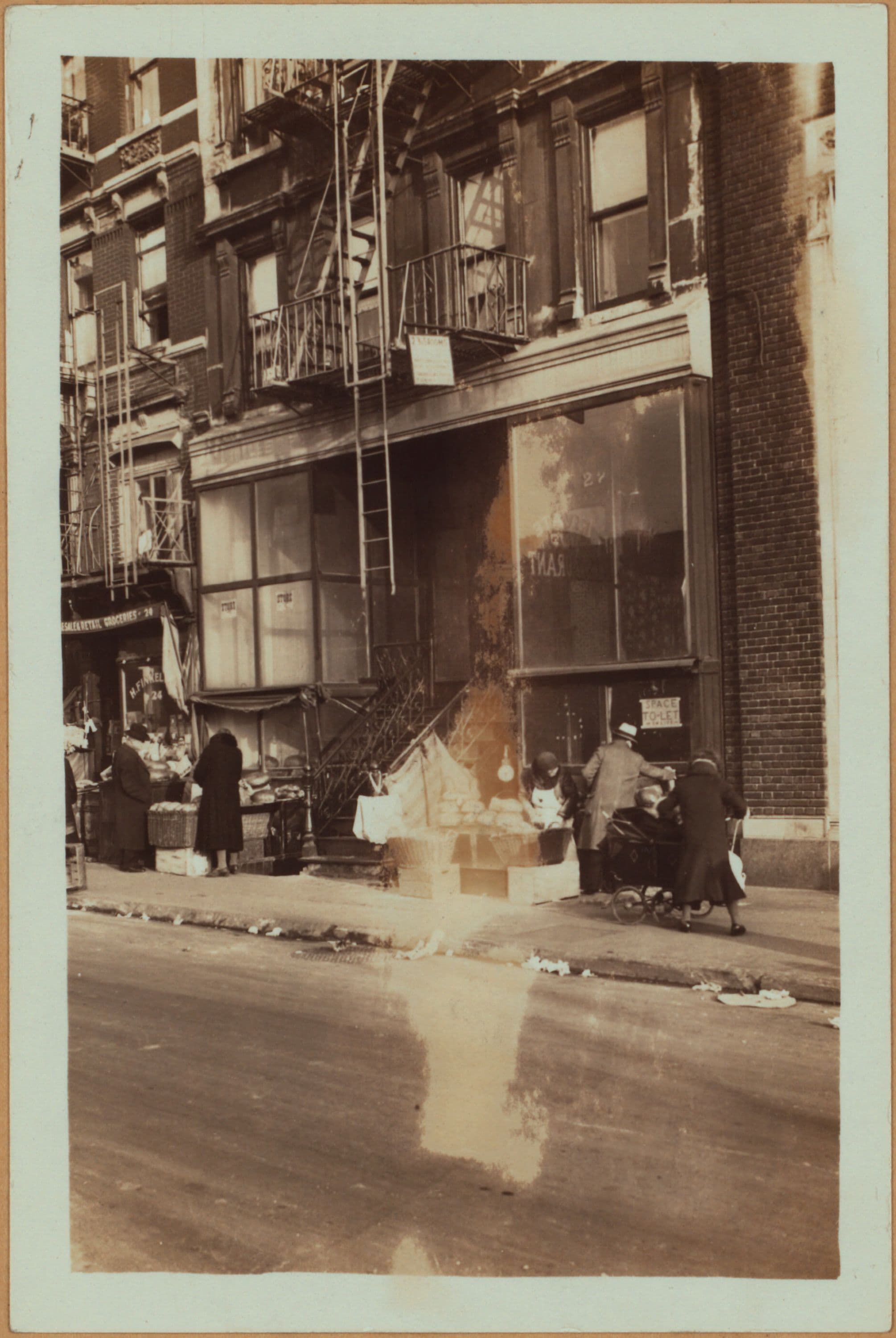 Manhattan: Norfolk Street - Hester Street